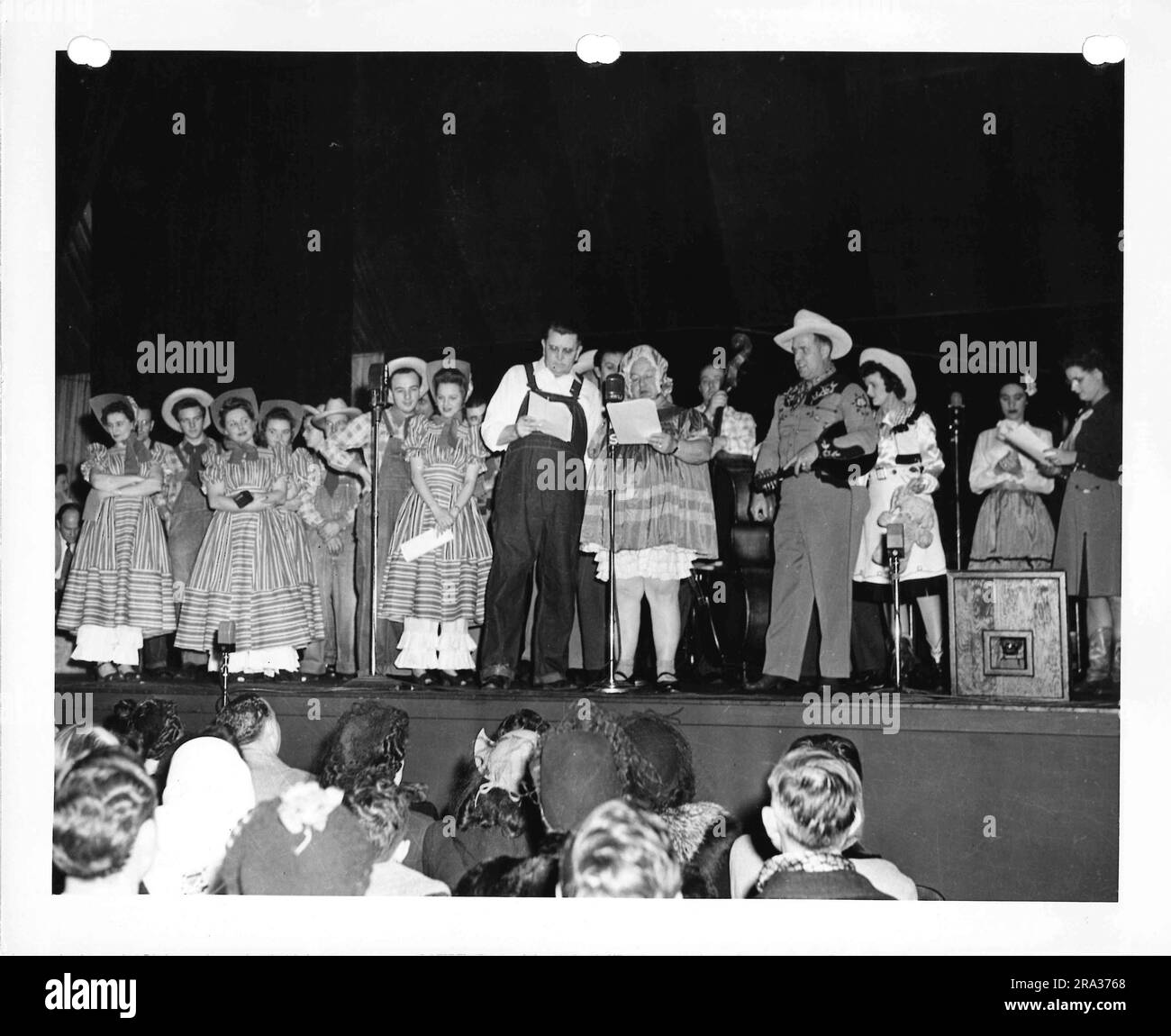 Wartime audience activity hi-res stock photography and images - Alamy