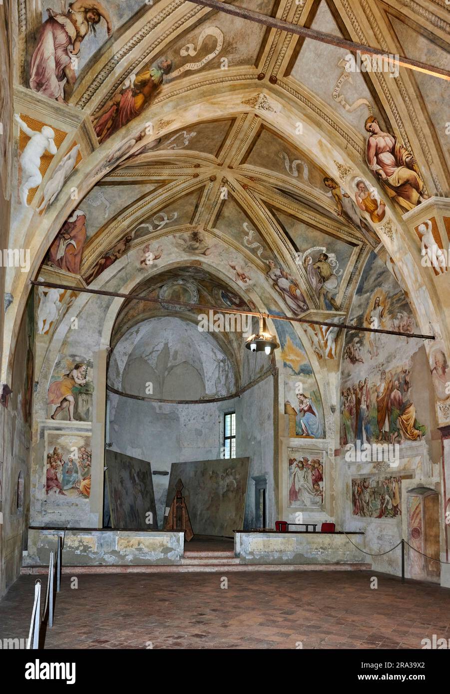 Pisogne (Bs), Pieve di santa Maria della Neve, gli affreschi di Gerolamo Romanino del 1534 Stock Photo