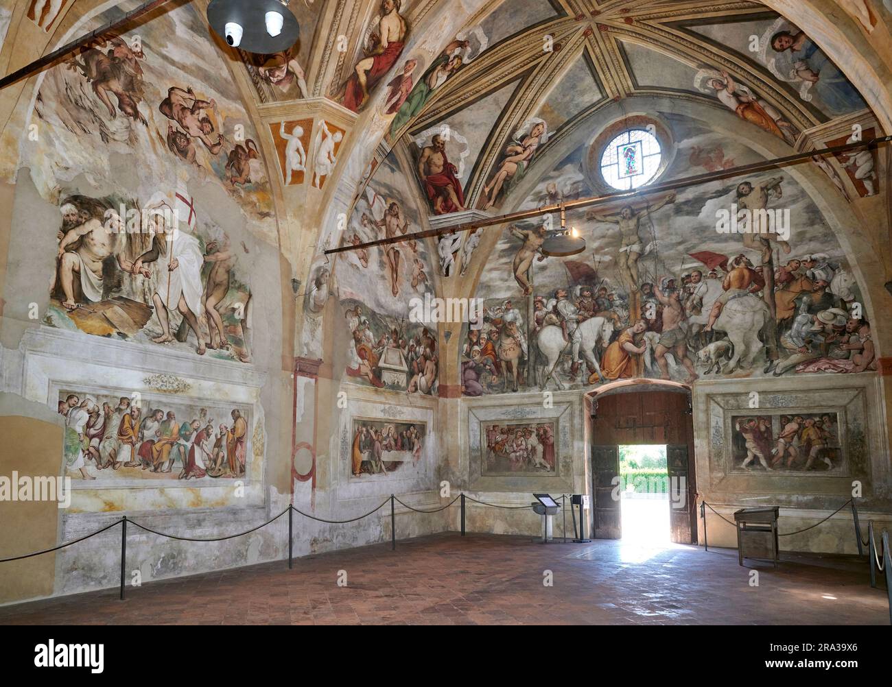 Pisogne (Bs), Pieve di santa Maria della Neve, gli affreschi di Gerolamo Romanino del 1534 Stock Photo