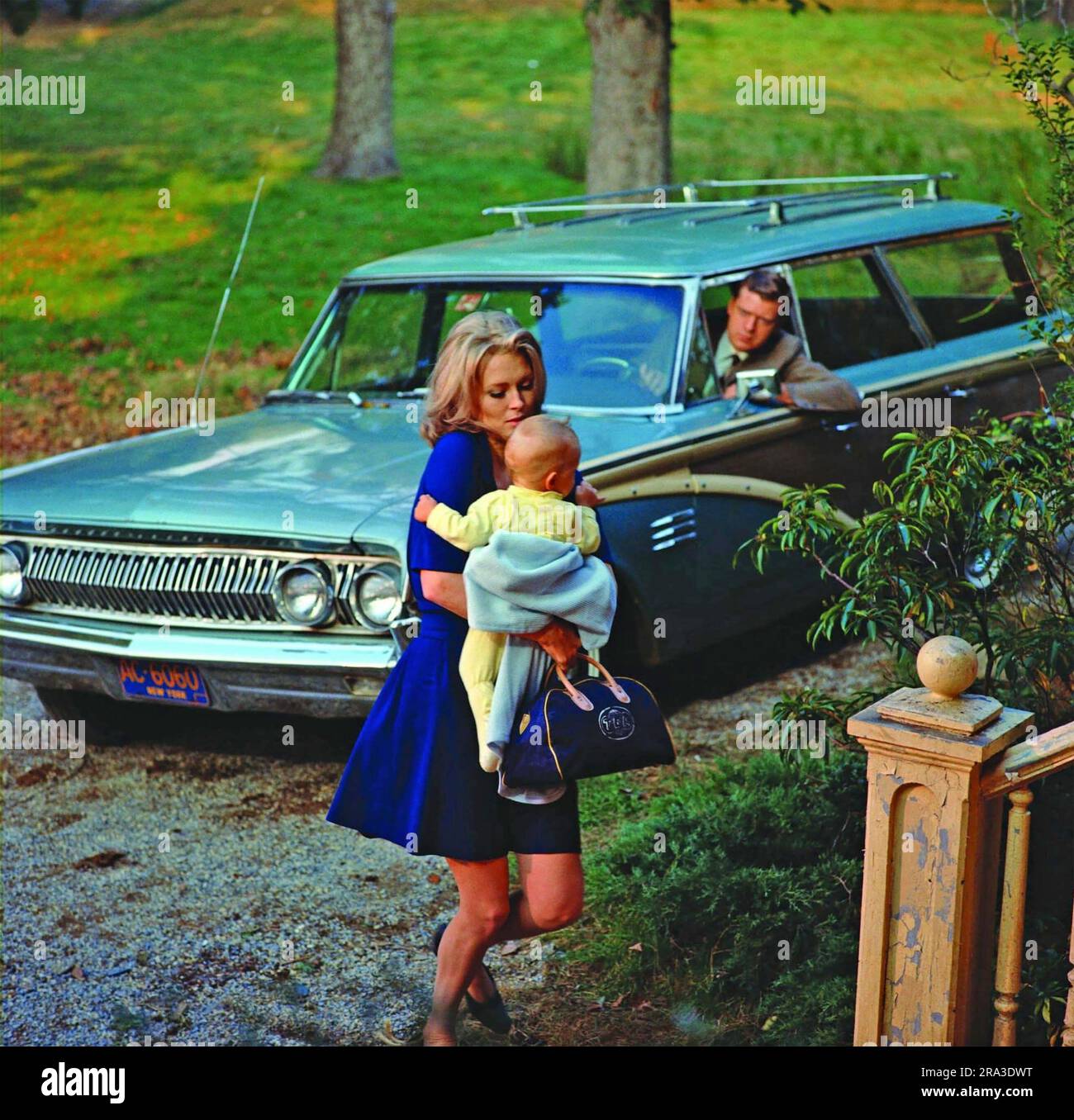 THE ARRANGEMENT 1969 1969,movie,fil, kirk douglas, faye dunaway,Warner