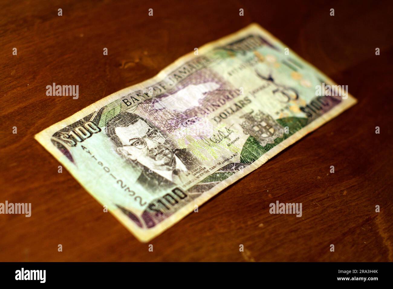 Jamaican Dollars worn Bills Currency Money 100 1000 Stock Photo Alamy jamaican-dollars-worn-bills-currency-money-100-1000-stock-photo-alamy