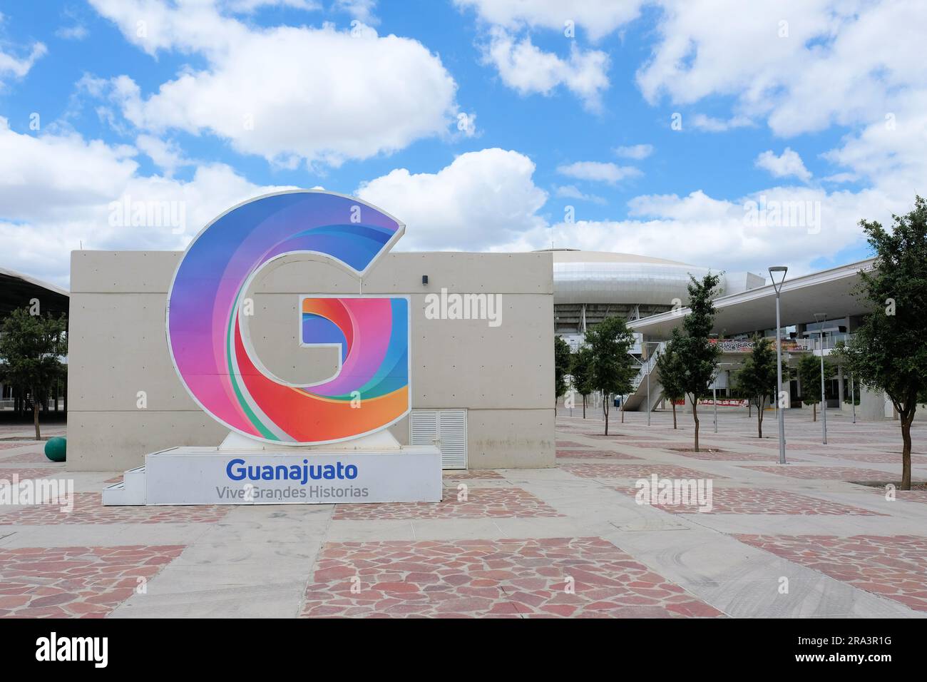Large Letter G With The State s Tourism Motto Vive Grandes Historias At Large letter g with the state s tourism motto vive grandes historias at