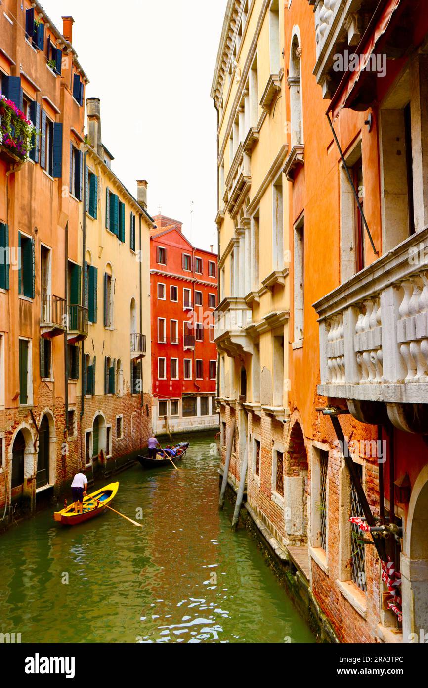 Green water venice hi-res stock photography and images - Alamy