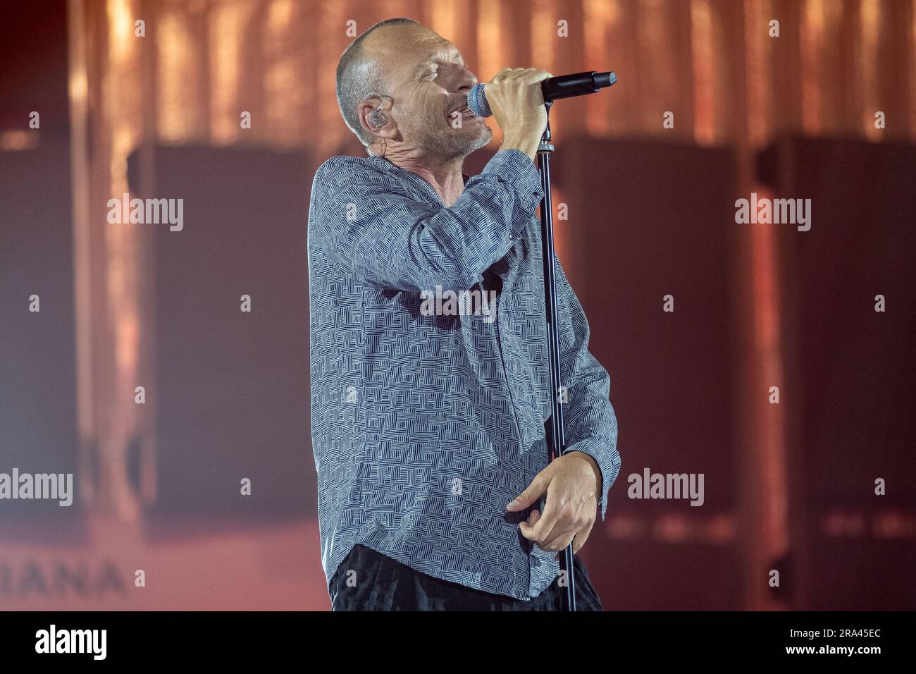 The Italian singer Biagio Antonacci, during his live performs at Grana Padano Arena in Mantua for his Palco Centrale Tour, on May 11, 2023 in Mantua, Stock Photo