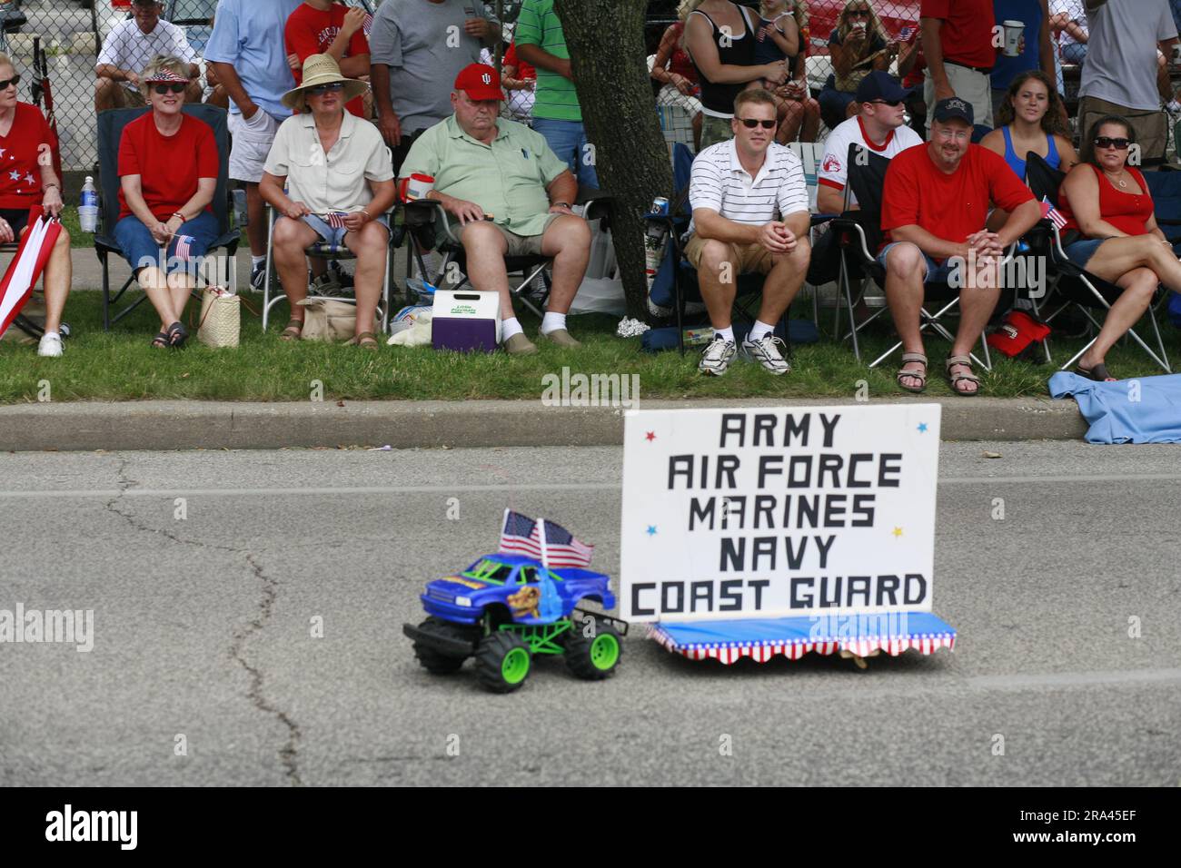 bloomingtin in fourth of july parade