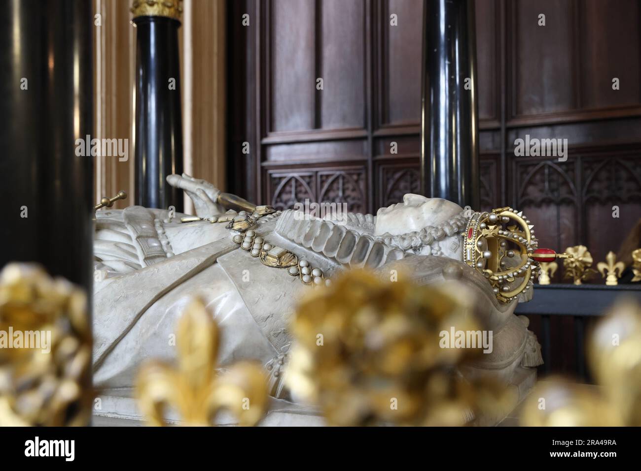 The tombs of the Queens Elizabeth I and Mary I in Westminster Abbey, London, UK Stock Photo