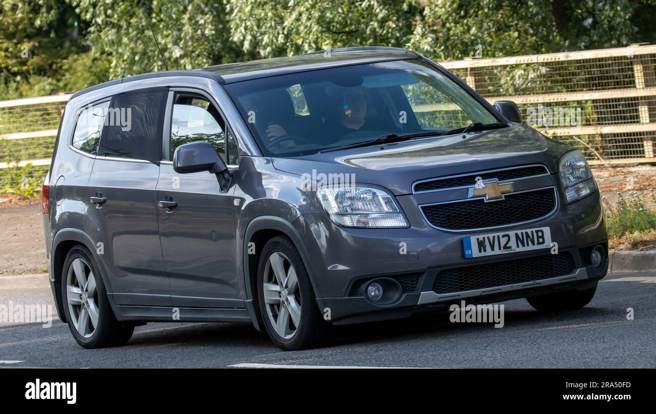 2013 Chevrolet Cruze Price, Value, Depreciation \u0026 Reviews | Kelley Blue Book, image size:1300x821