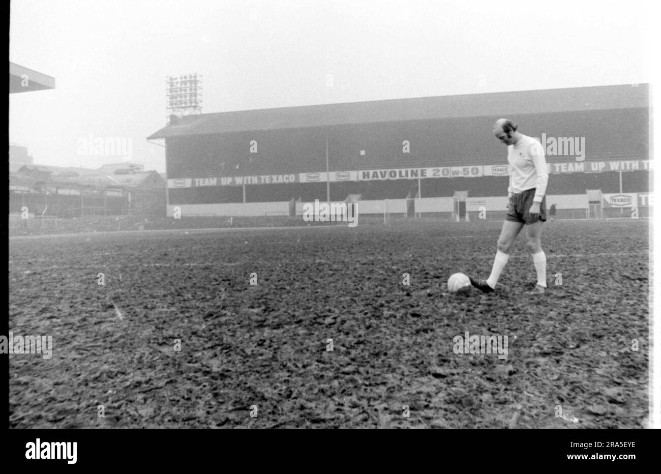 Terry Hennessey in the mud Stock Photo Alamy
