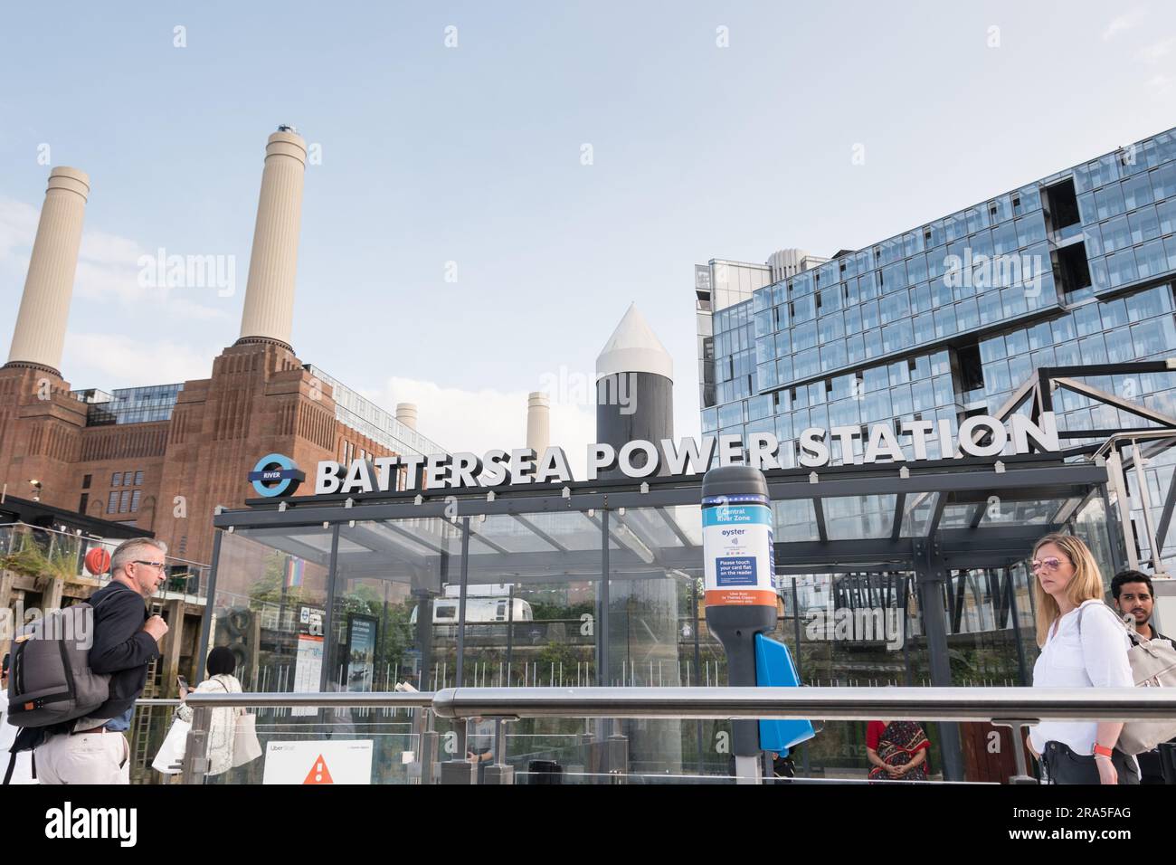 Battersea Power Station Thames Clippers TFL embarkation point and piet