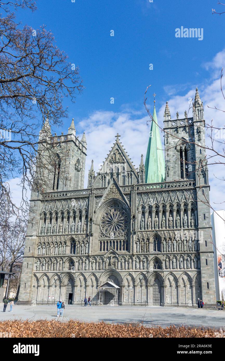 West Front of 13th century Nidaros Cathedral (Nidarosdomen) Kongsgårdsgata, Trondheim, Trøndelag County, Norway Stock Photo