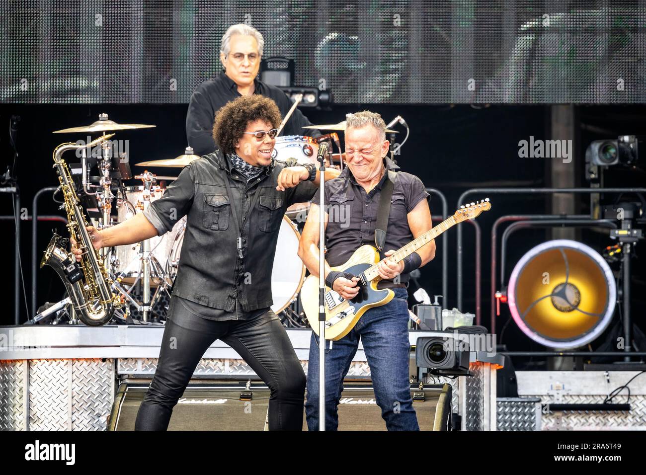 Oslo, Norway. 30th June, 2023. The American singer, songwriter and musician Bruce Springsteen performs a live concert with The E Street Band at Voldslokka in Oslo. Here Springsteen is seen live on stage with saxophonist Jake Clemons (L). (Photo Credit: Gonzales Photo/Alamy Live News Stock Photo