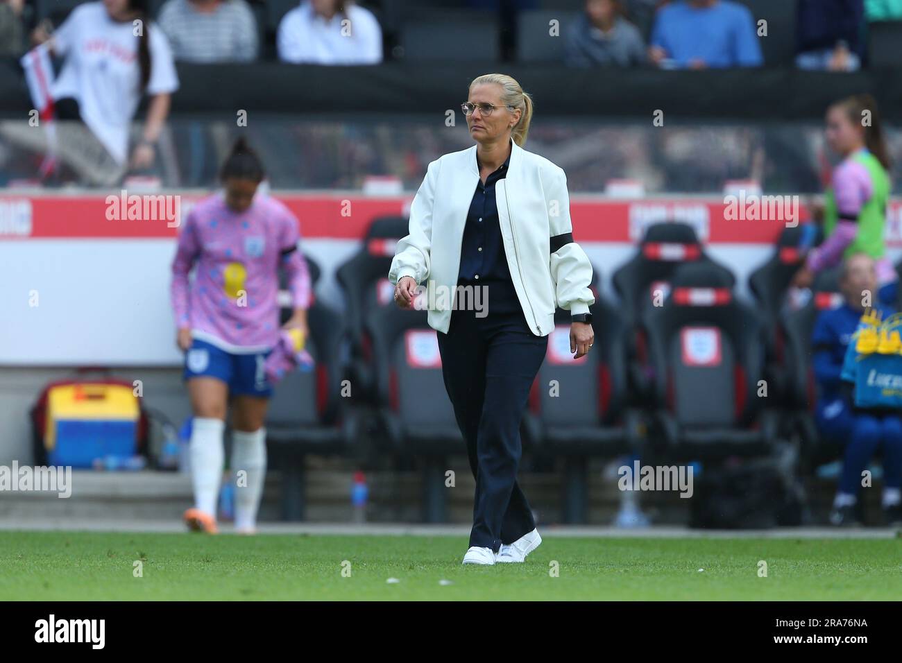 Stadium MK, Milton Keynes, UK. 1st July, 2023. Womens International Football Friendly, England versus Portugal; England manager Sarina Wiegman walks across the pitch after the final whistle Credit: Action Plus Sports/Alamy Live News Stock Photo