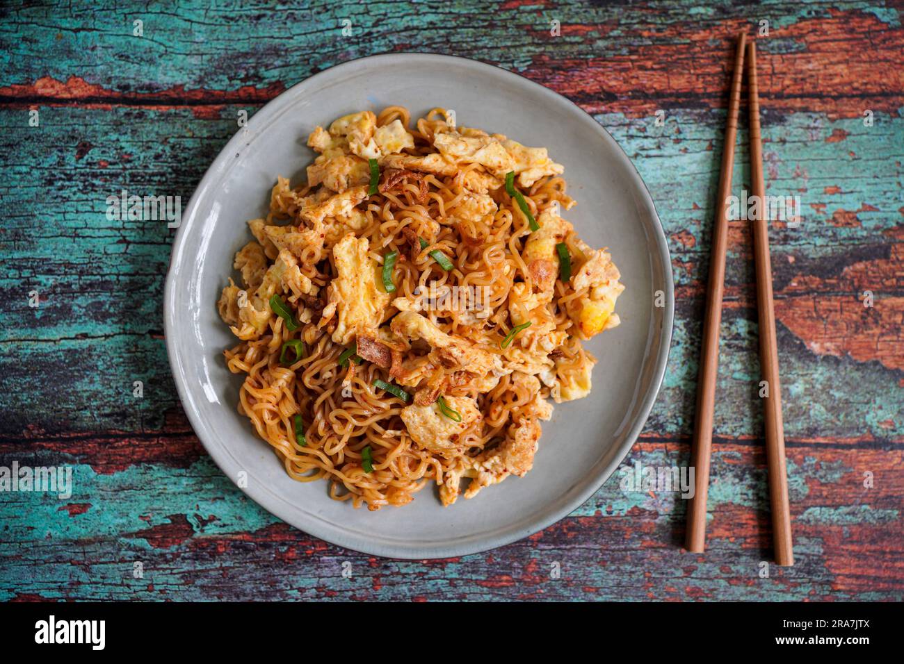 Indonesian stir fried instant noodles : Mie goreng Stock Photo - Alamy