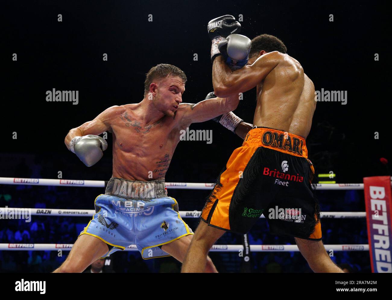 Dalton Smith (left) and Sam Maxwell in action during their British and Commonwealth Super-Lightweight Titles bout at the Utilita Arena Sheffield. Picture date: Saturday July 1, 2023. Stock Photo
