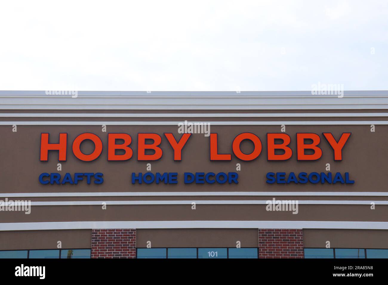 Hobby Lobby craft and home decor store front logo Stock Photo Alamy