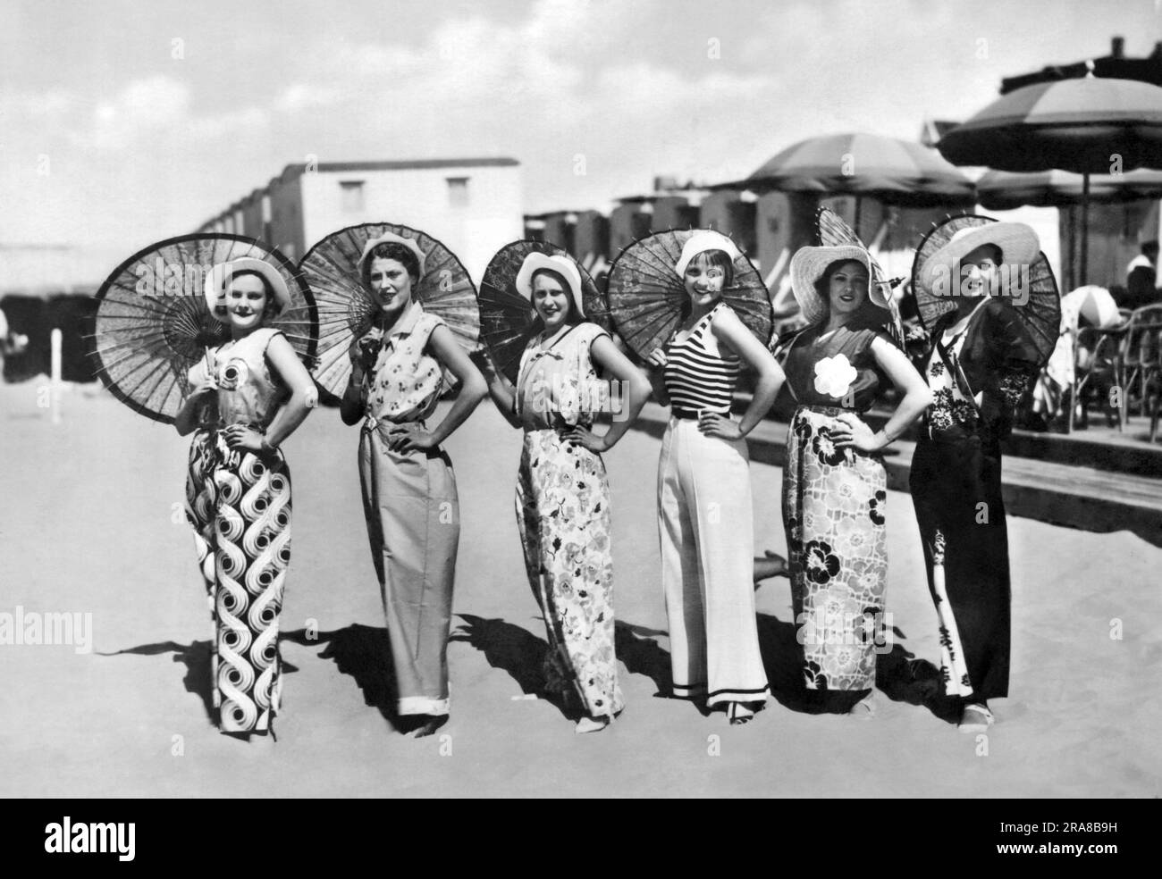 Scheveningen, Holland:  1933 A scene at the beach in Scheveningen, Holland's most fashonable resort city. Stock Photo