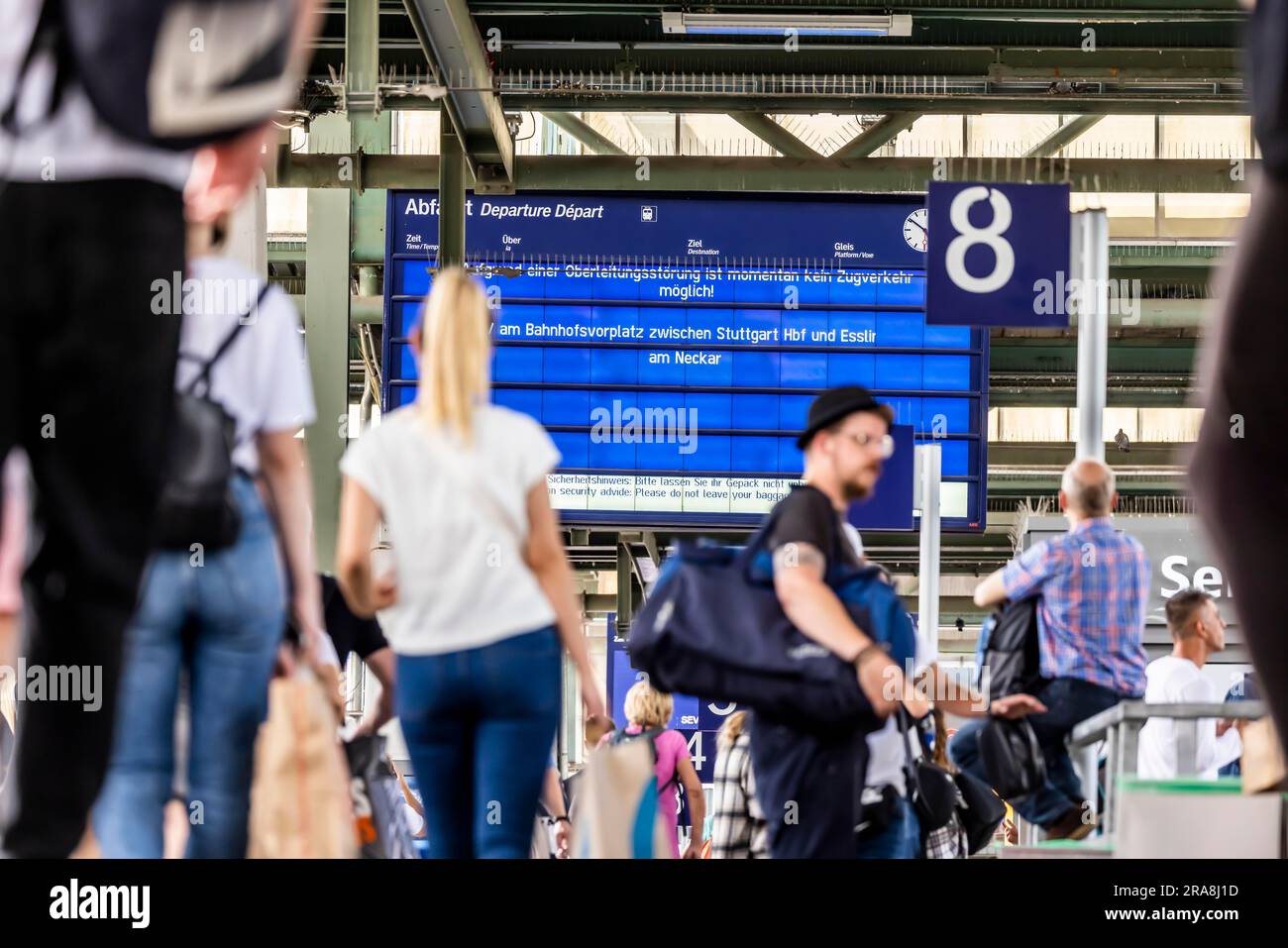 Standstill at the main station, after technical defect the long
