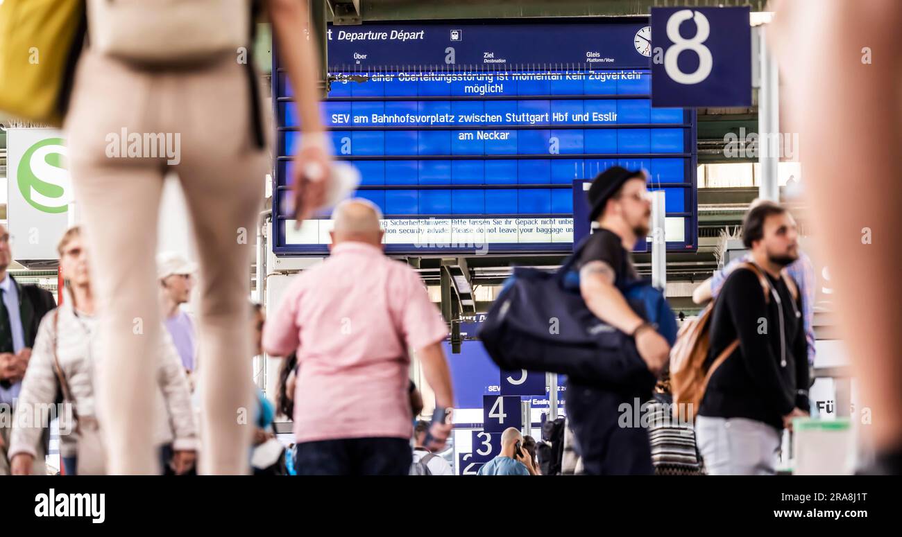Standstill at the main station, after technical defect the long