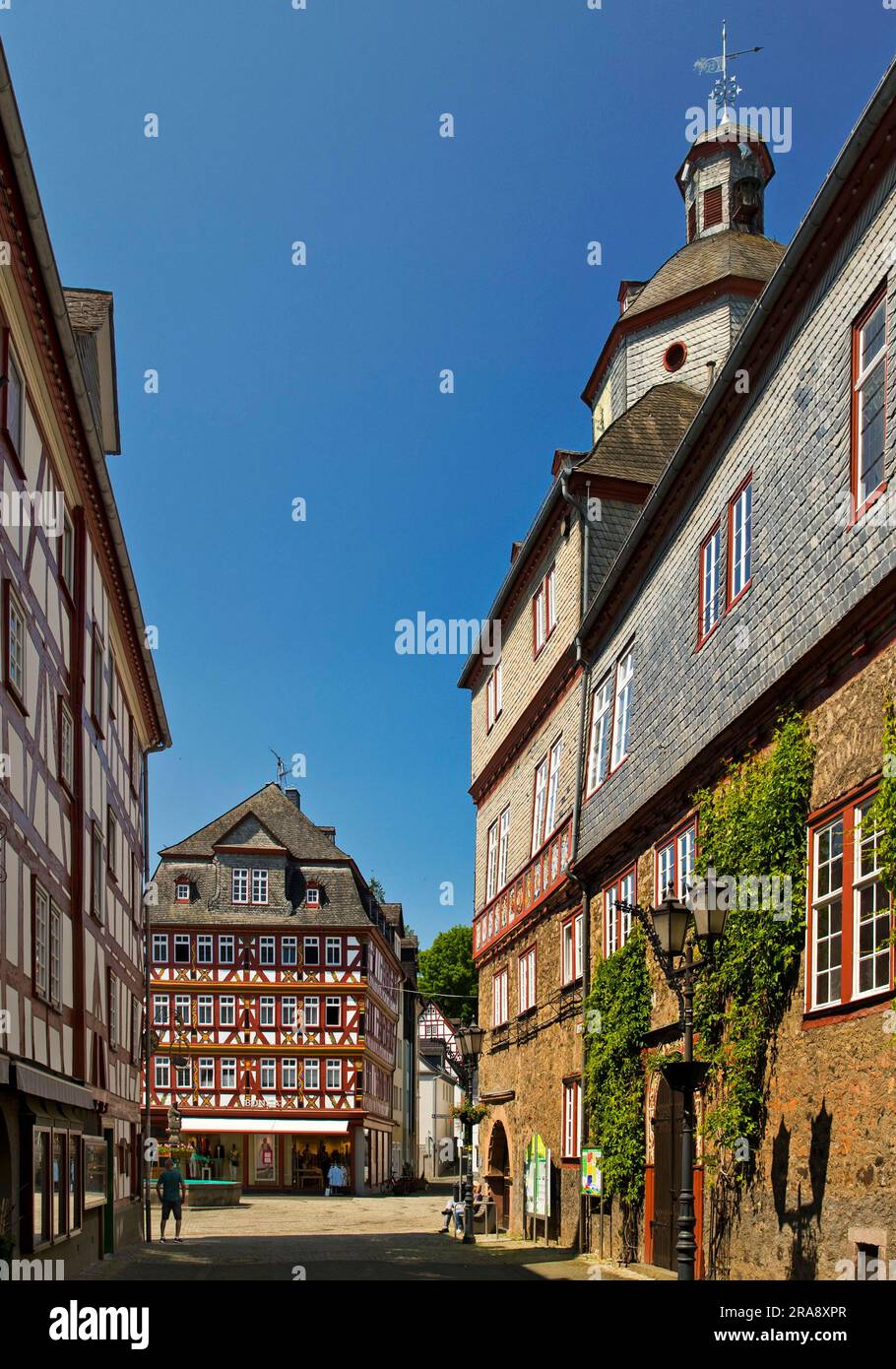 Town hall with half-timbered houses at Buttermarkt, historic old town, German Half-Timbered Houses Route, Herborn, Hesse, Germany Stock Photo
