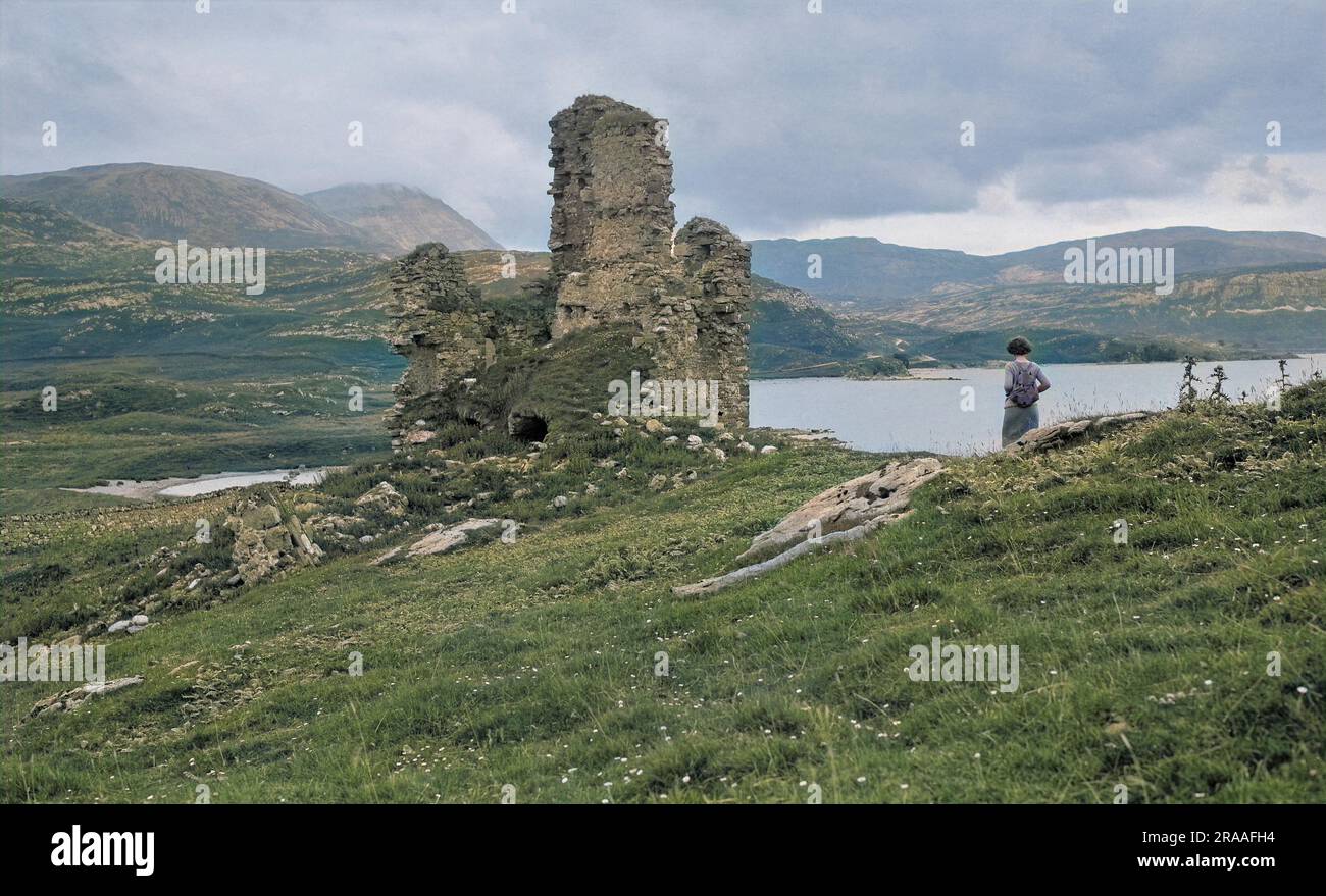 Ruined building in a landscape Stock Photo - Alamy