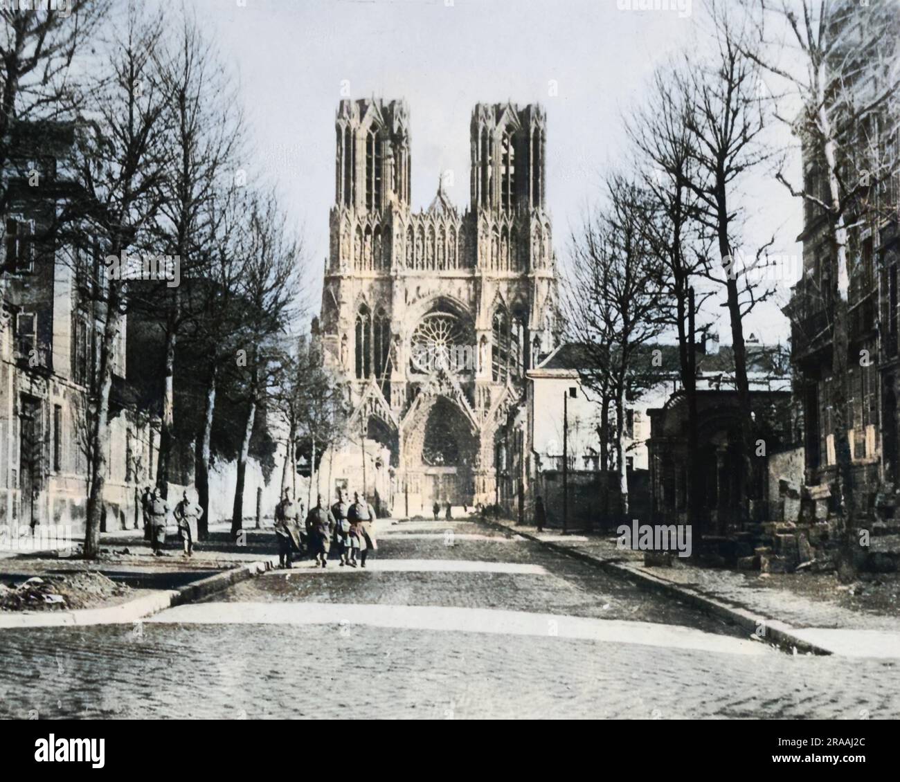 Reims Cathedral in France restored and back in use after damage sustained during World War One.     Date: Jun-20 Stock Photo