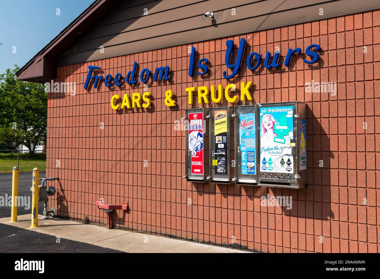 Rural vending machines hires stock photography and images Alamy