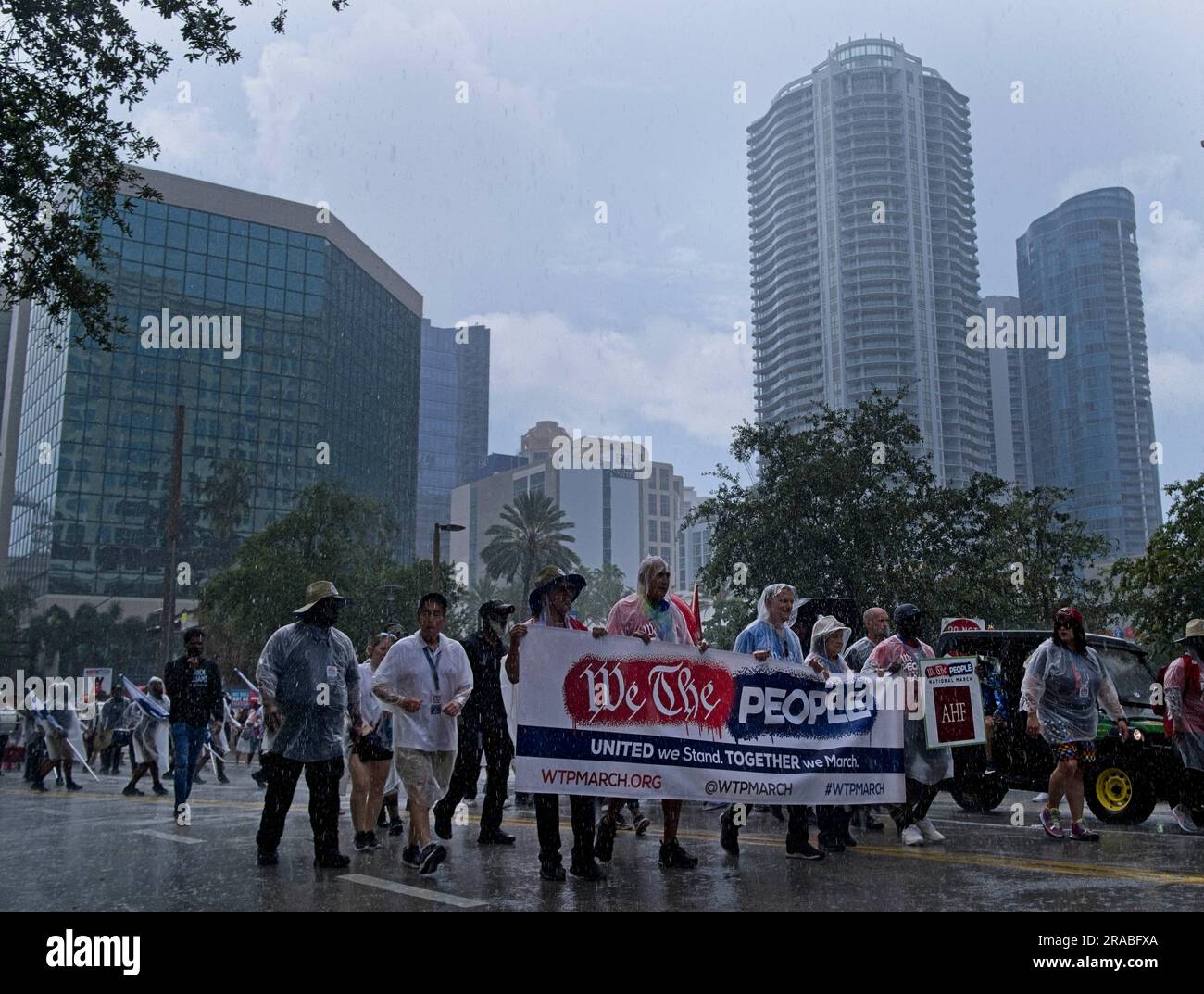 Thousand ft hires stock photography and images Alamy