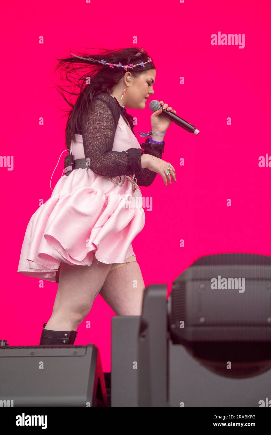 2nd July 2023 London UK Mae Stephens performs at Day Six of American Express Presents BST Hyde Park in London, United, Kingdom. Stock Photo