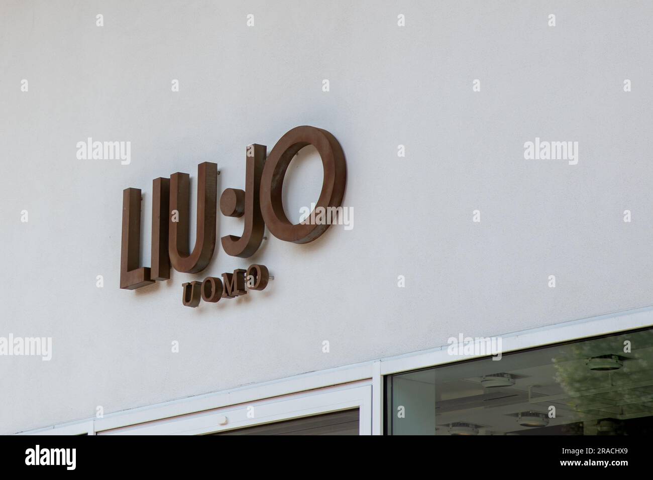 Bordeaux ,  France - 06 27 2023 : liu jo uomo facade sign logo brand and text sign at entrance of fashionable textile store of fashion commercial clot Stock Photo