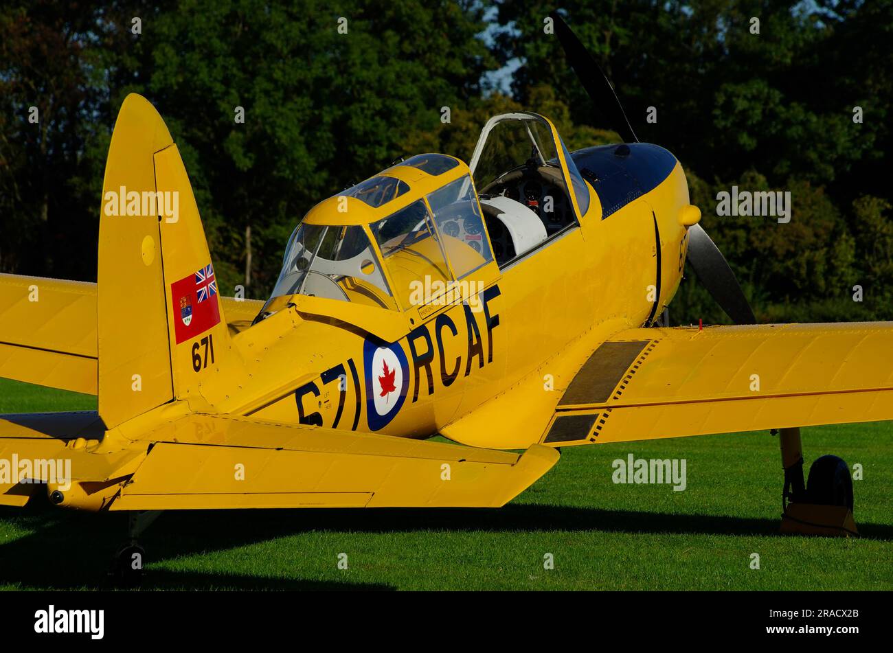 De Havilland Chipmunk Hi-res Stock Photography And Images - Alamy