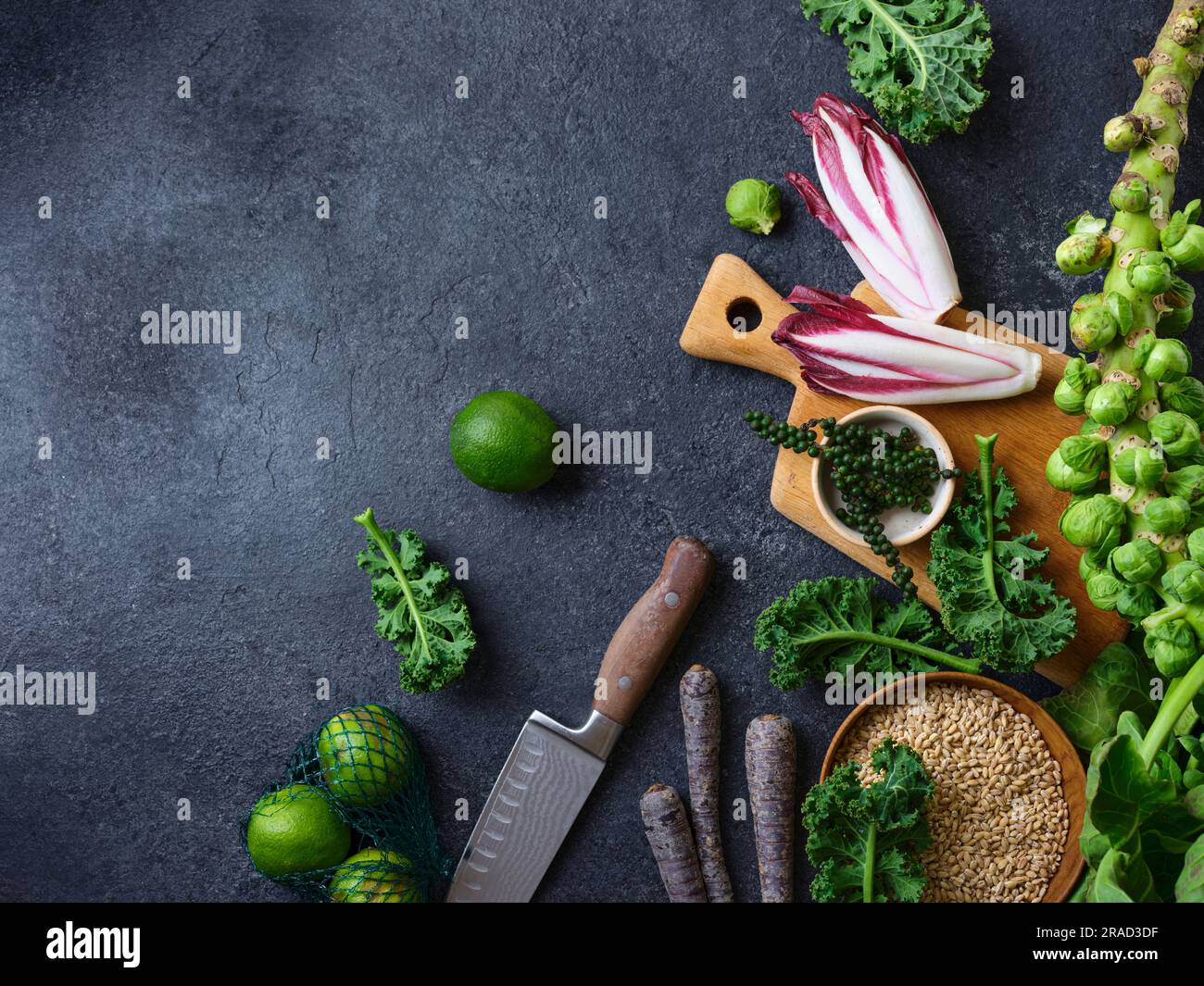 Different types pepper grains hi-res stock photography and images - Alamy