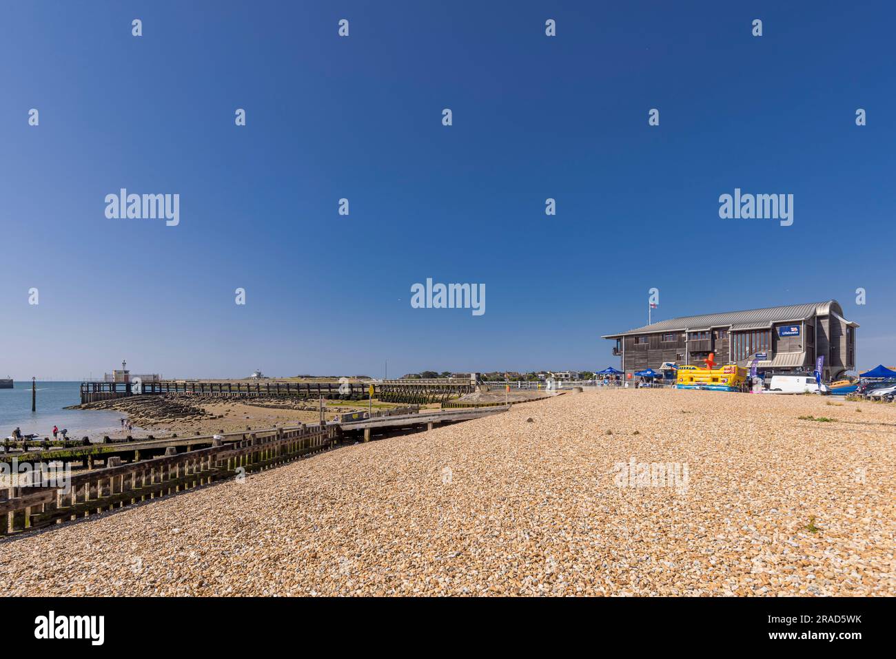 ShorehambySea, West Sussex, England, UK Stock Photo Alamy