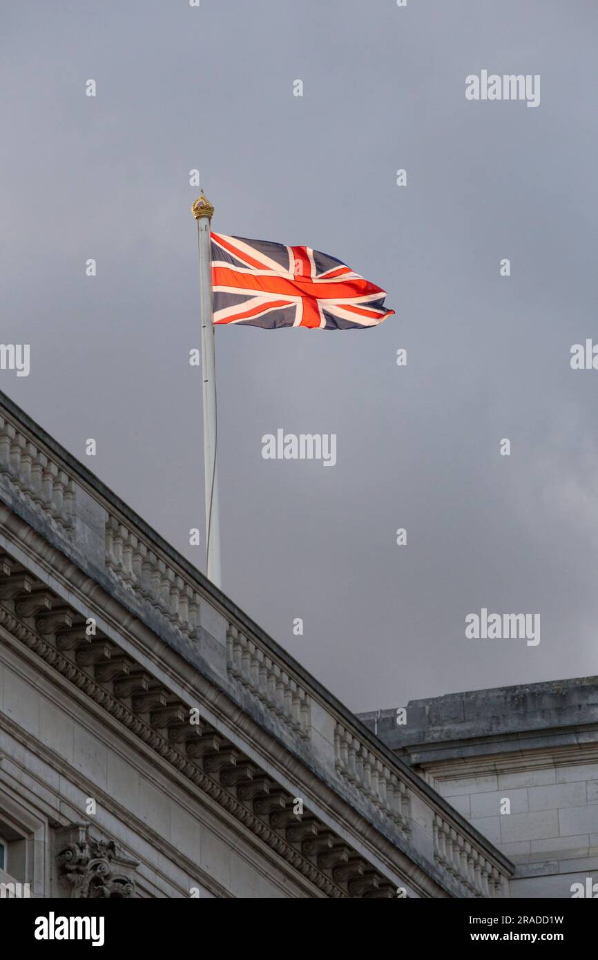 Union Jack Flag flying full mast at Buckingham Palace London Stock Photo Alamy