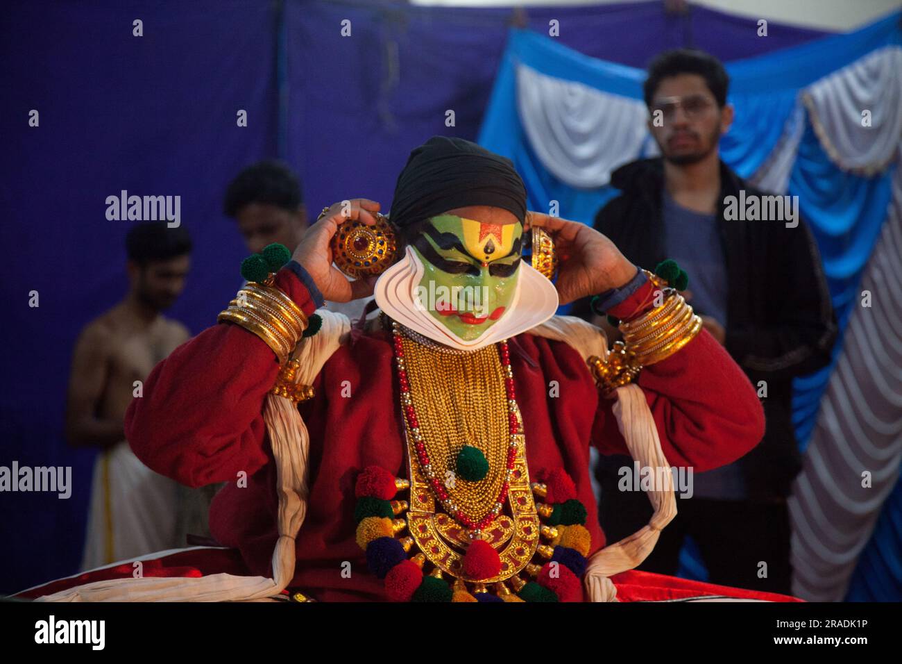 Kathakali artist green room Stock Photo Alamy
