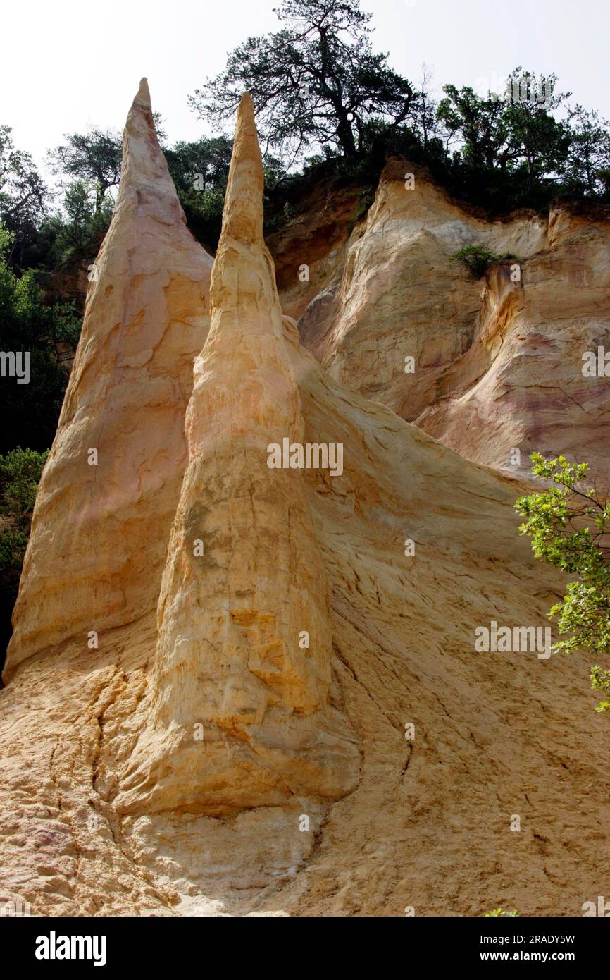 Rydno, A Stone Age Red Ochre Quarry and Socioeconomic Center main image 0