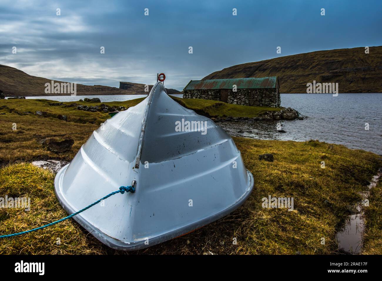 Old boat blue flaky paint hi-res stock photography and images - Alamy