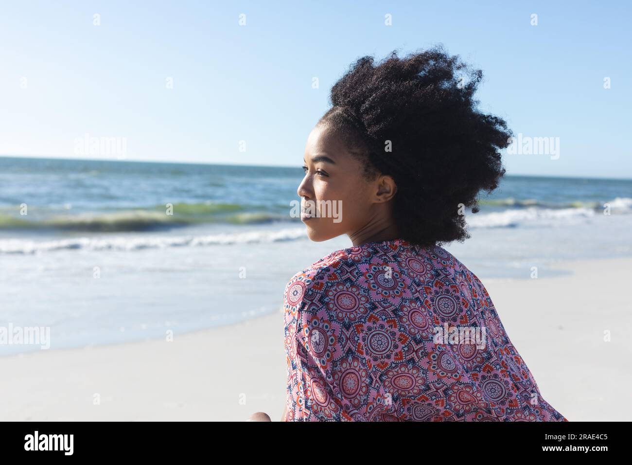 Woman beach sunny tropical hi-res stock photography and images - Alamy