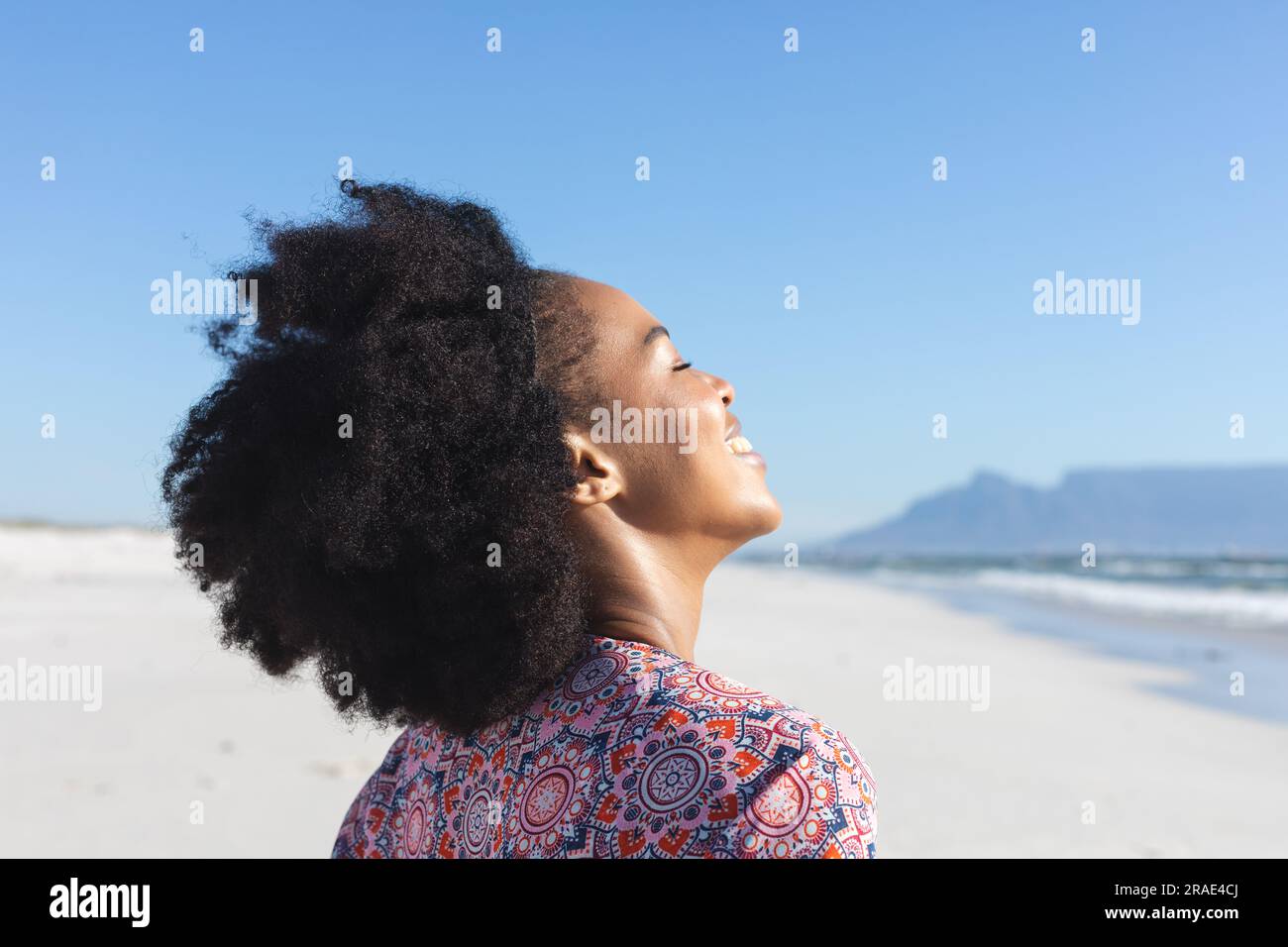 Woman beach sunny tropical hi-res stock photography and images - Alamy