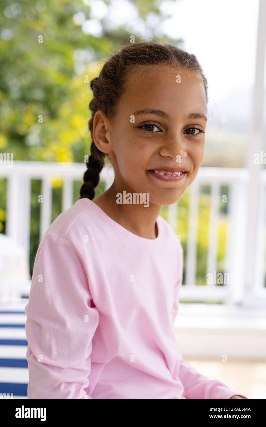 Little girl wearing pyjamas hi-res stock photography and images - Alamy