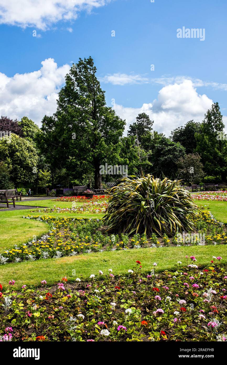 Opened in 1874, Botanic Gardens is renowned for its floral displays ...