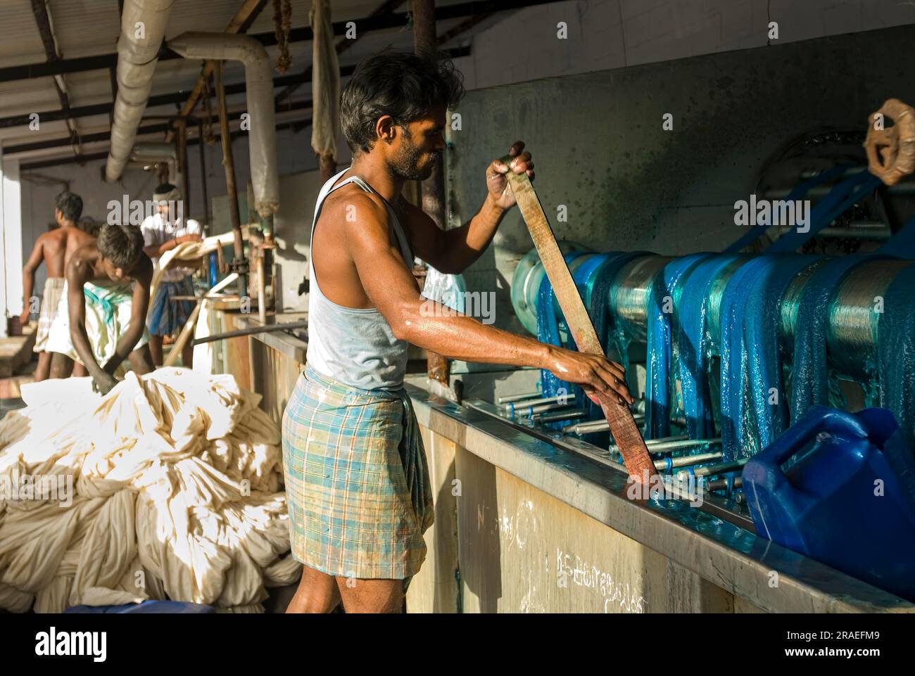 Fabric dyeing, winch dyeing is an old method, garment industry