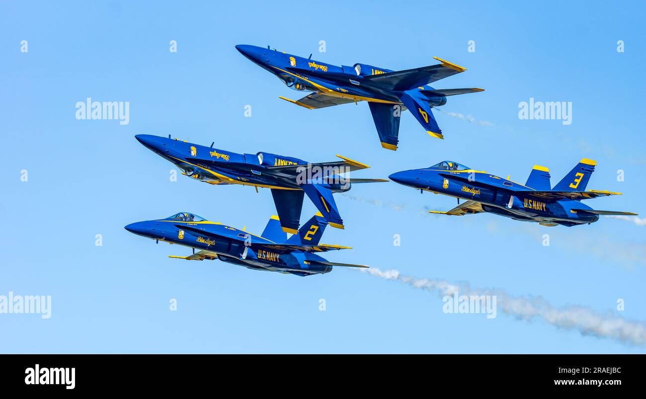 The Blue Angels Flight Demonstration Squad in signature formation at ...