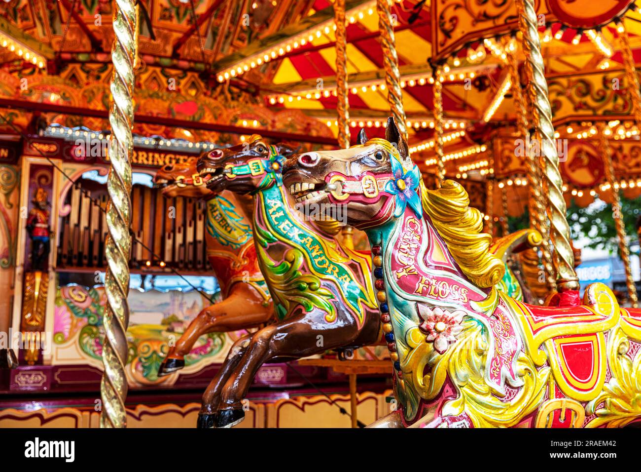 merry go round, carousel, childrens fairground ride, fairground ride ...