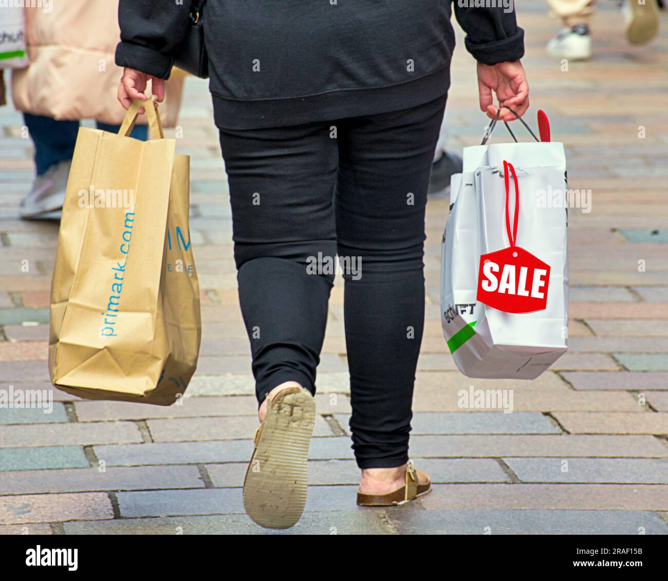 shoppers on the style mile of buchanan street Stock Photo