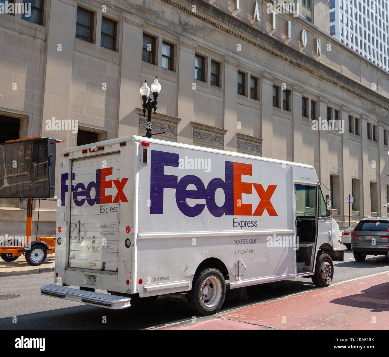 FedEx Express Delivery Van Parked Outside Amtrak Chicago Union Station, South Canal Street, Chicago Stock Photo