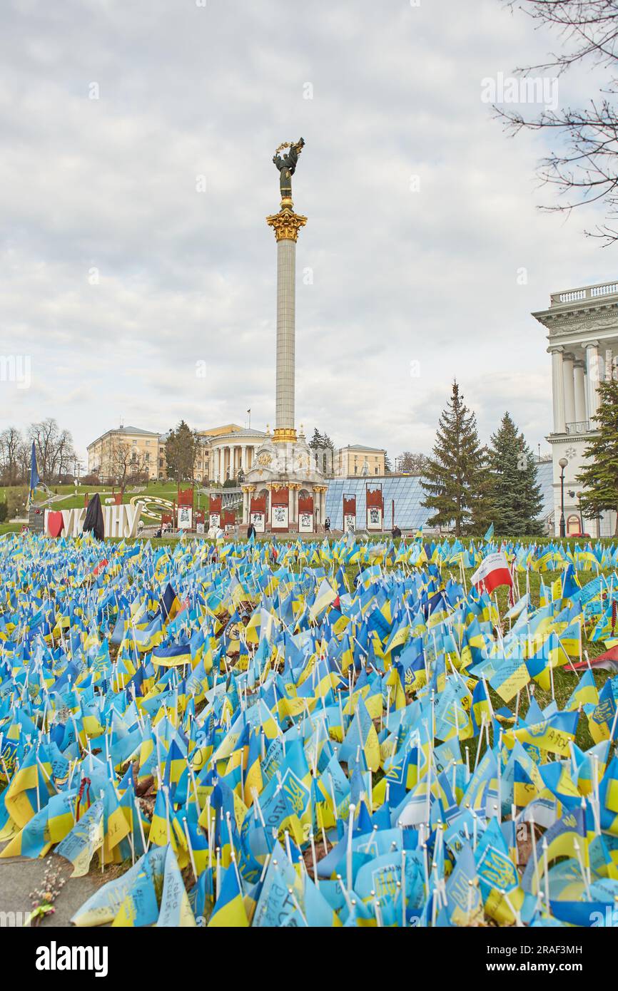 Kyiv, Ukraine - 03.27.2023: Independence Square with yellow and blue flags in memory of the fallen defenders of Ukraine in war time in Kyiv, Ukraine Stock Photo