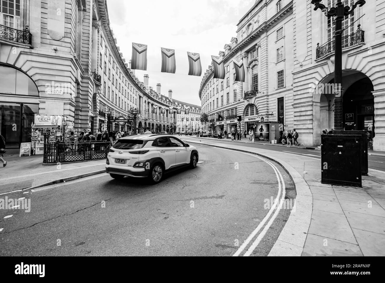 London Covent Garden And West End Stock Photo Alamy london-covent-garden-and-west-end-stock-photo-alamy