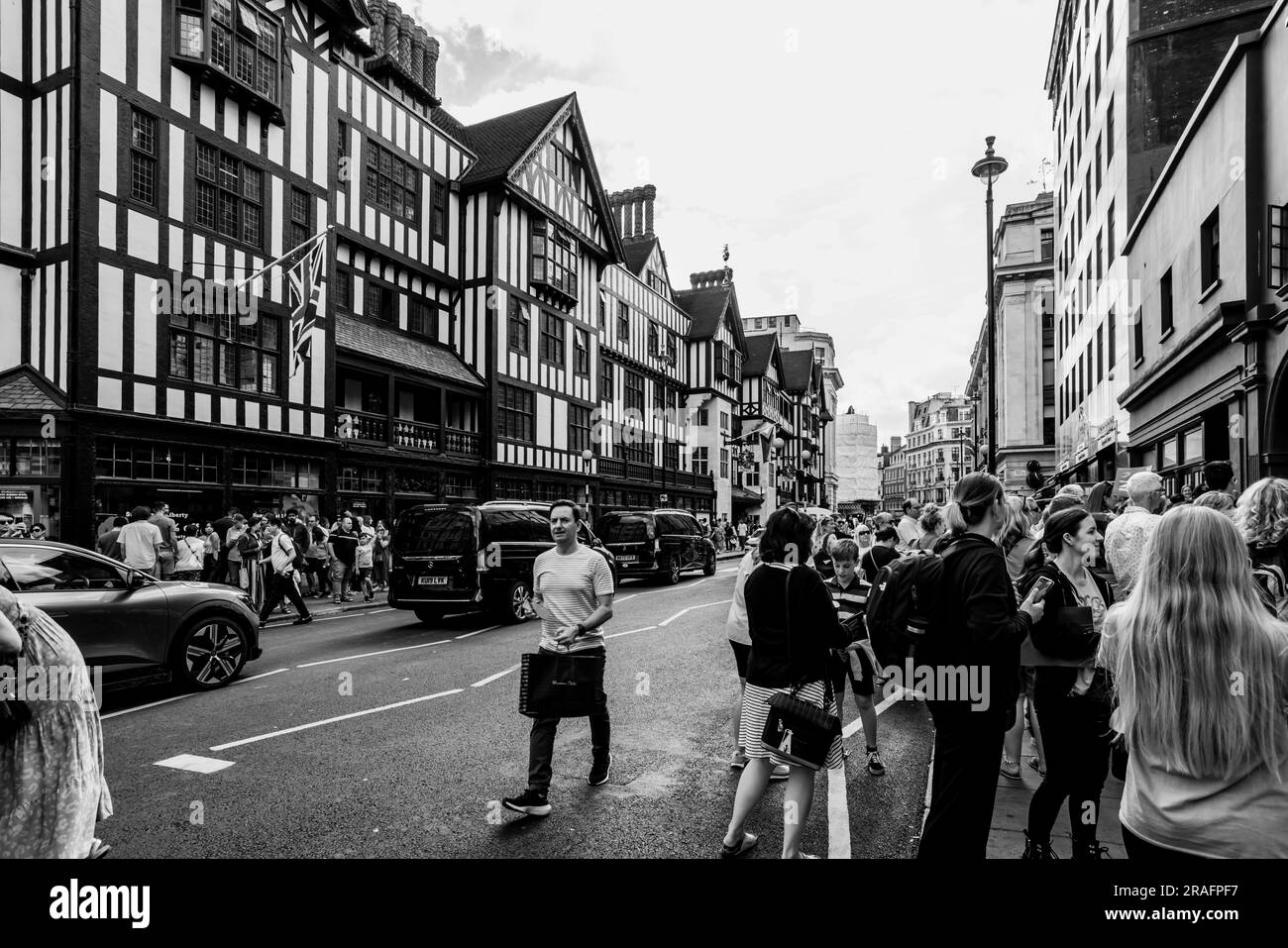 London Covent Garden And West End Stock Photo Alamy london-covent-garden-and-west-end-stock-photo-alamy