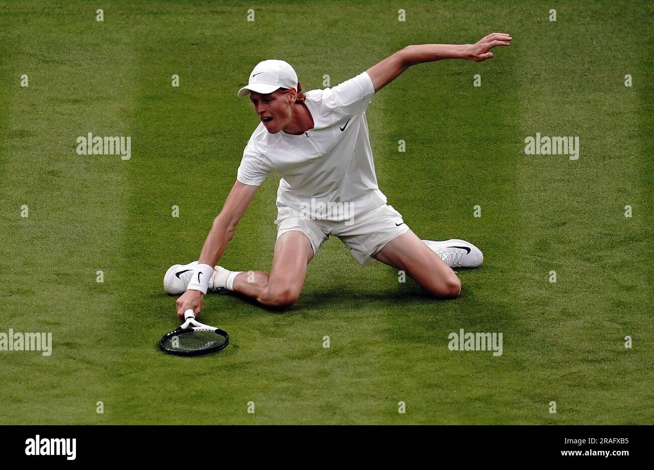 Jannik Sinner slips on court during his match against Juan Manuel