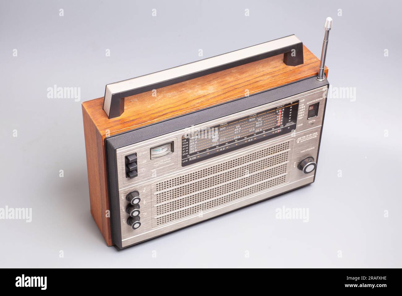 Old transistor radio. English translation: setting indicator, network,  ranges, landmark scale, 8 bands,dv, sv, 5 kv vhf (inscription in Russian  Stock Photo - Alamy